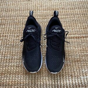 Nike Air Max 270